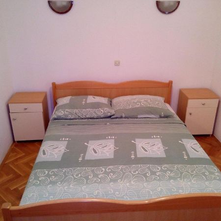 Ferienwohnung Maslina Vir Exterior foto