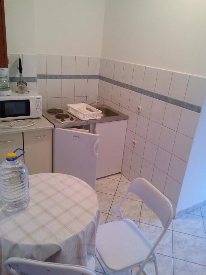 Ferienwohnung Maslina Vir Exterior foto