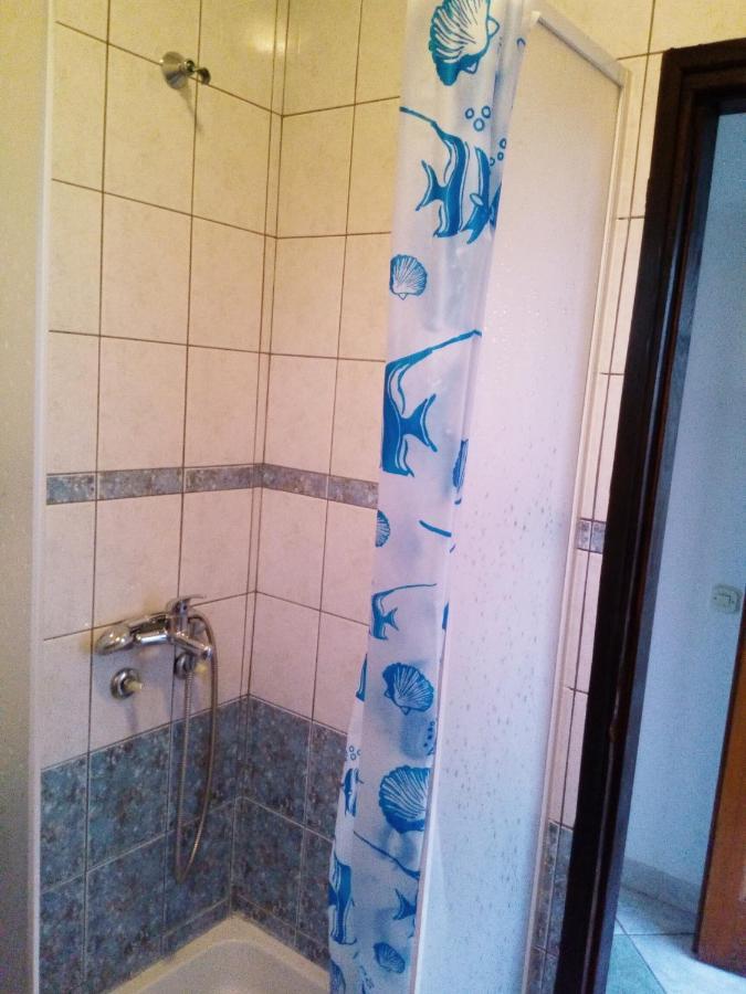 Ferienwohnung Maslina Vir Exterior foto
